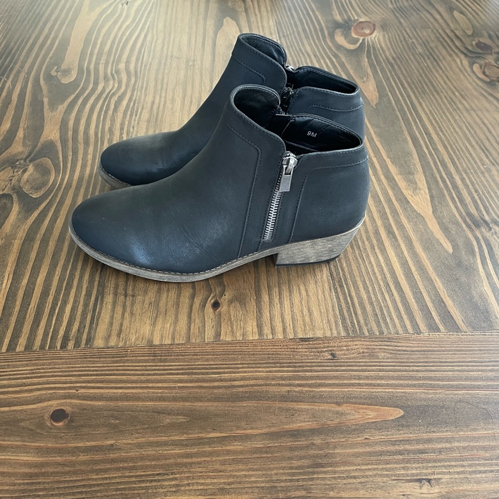 Maurices Women’s Booties!